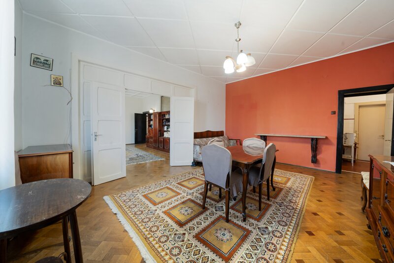 Cismigiu Resedinta 173mp Etaj 2/2 in vila interbelica 5 camere-3 bai Credit ipotecar